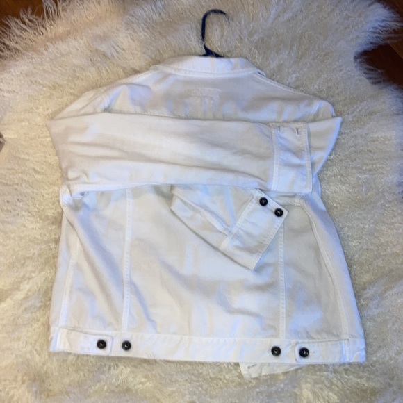 White rag and bone lightweight jean jacket. Sz. L. - Picture 5 of 6